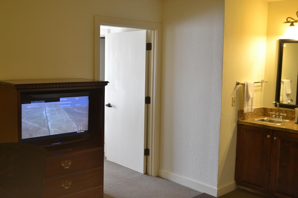 Jameson Inn & Suites Bowling Green Eksteriør bilde