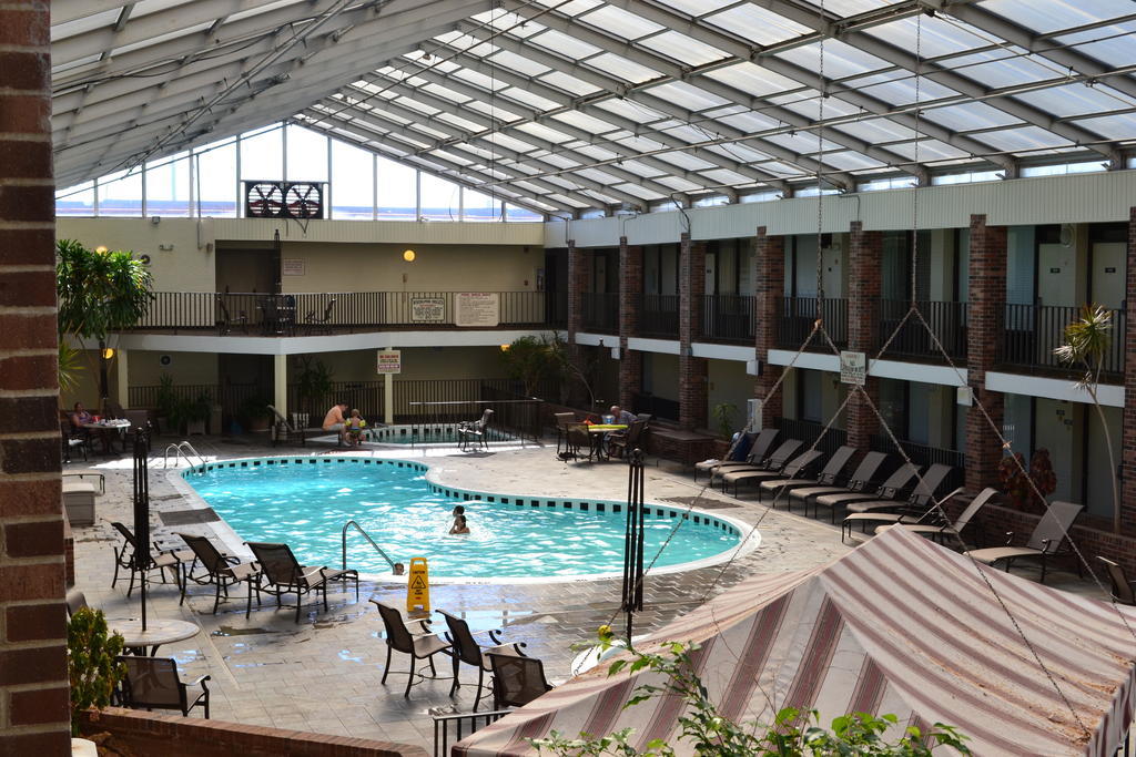 Jameson Inn & Suites Bowling Green Eksteriør bilde