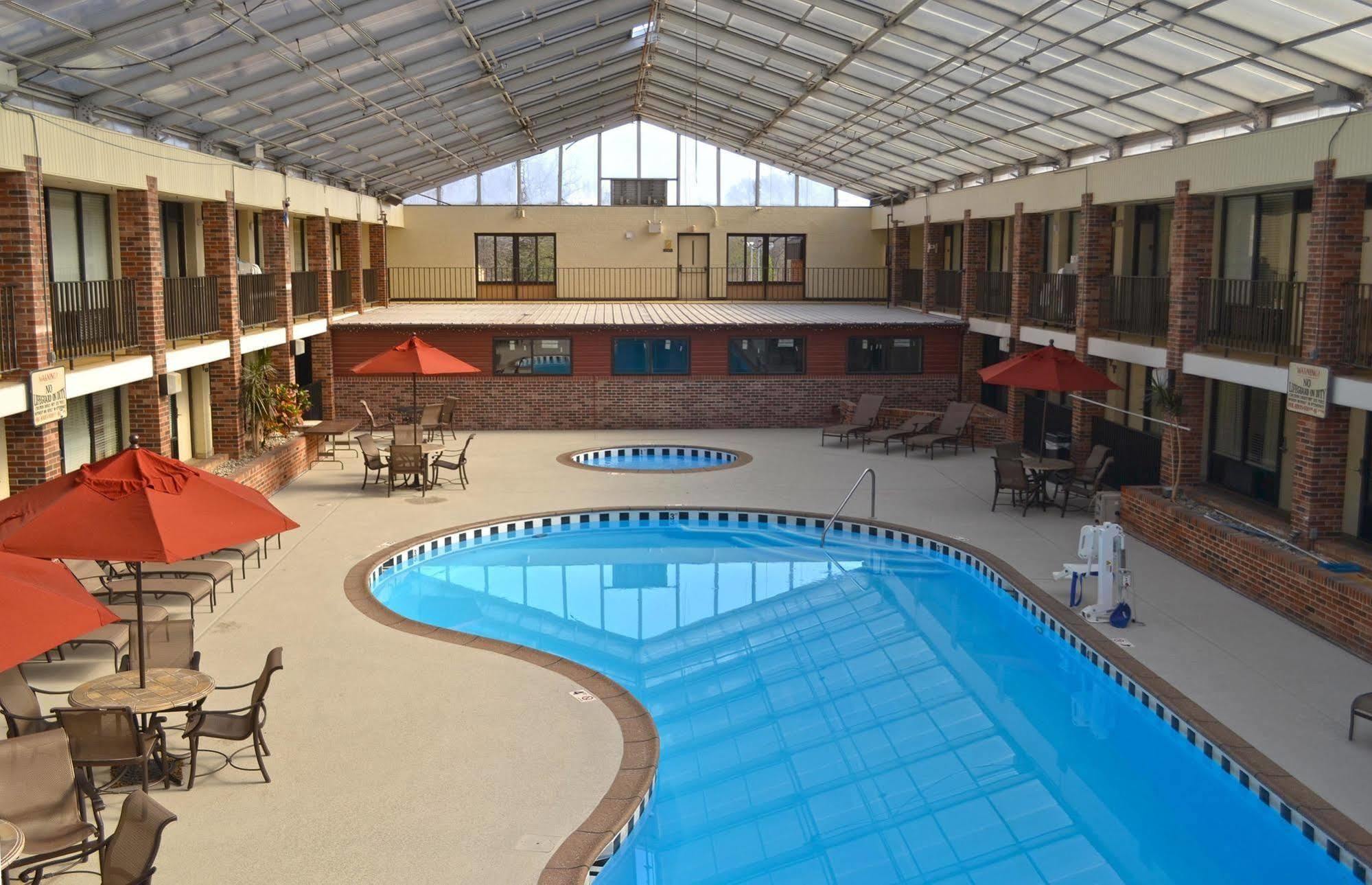 Jameson Inn & Suites Bowling Green Eksteriør bilde