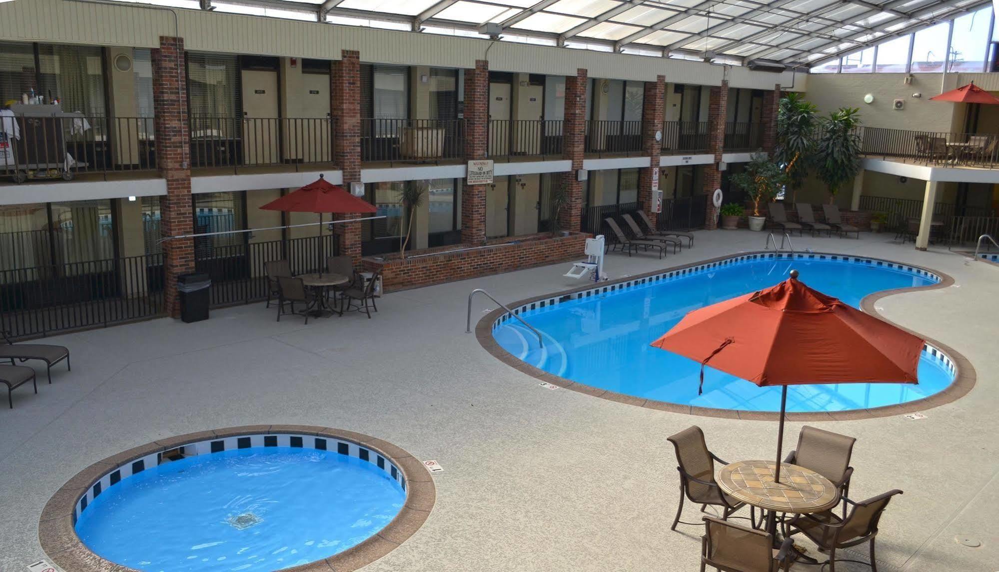 Jameson Inn & Suites Bowling Green Eksteriør bilde